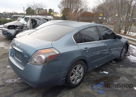 2010 Nissan Altima 2.5 S z USA, uszkodzony, nr VIN 1N4AL2AP3AC181765